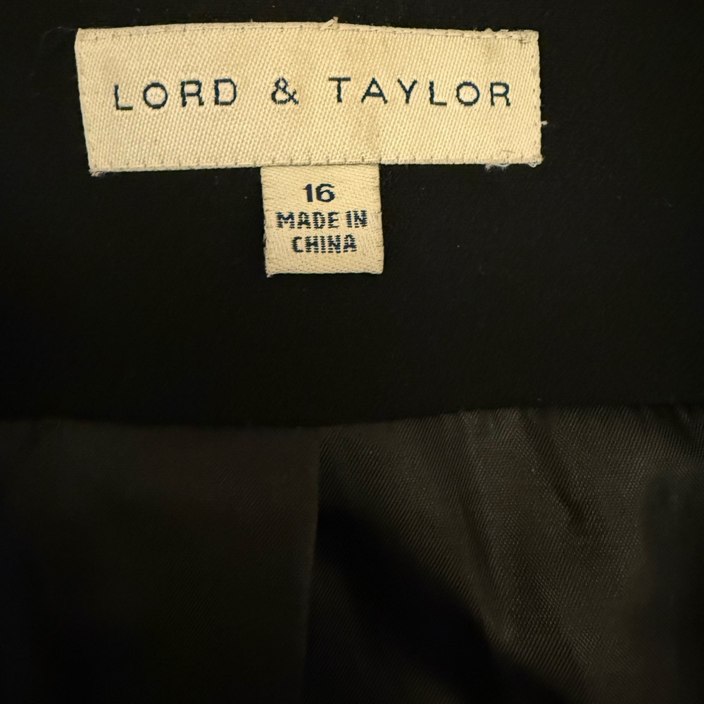 Lord & Taylor Classic Black Blazer - Picture 9 of 10